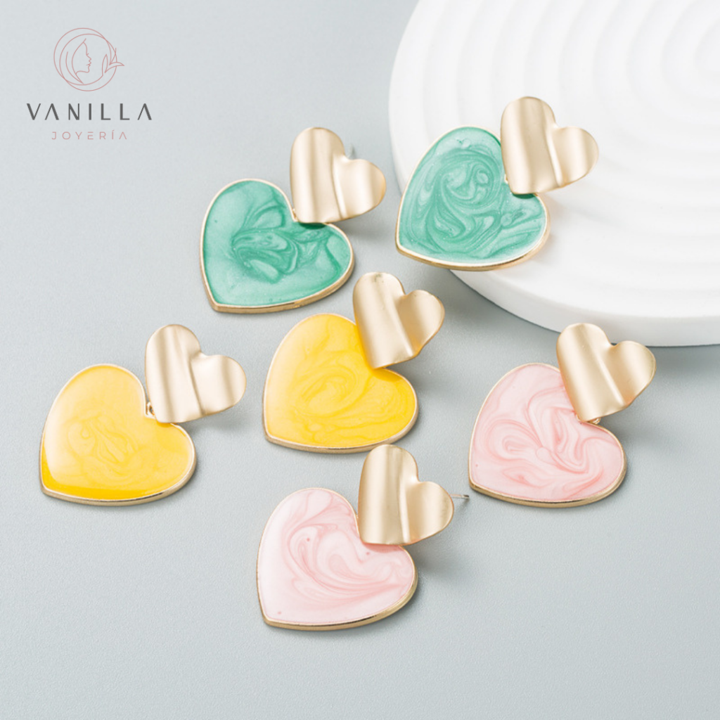 Aretes en forma de corazón