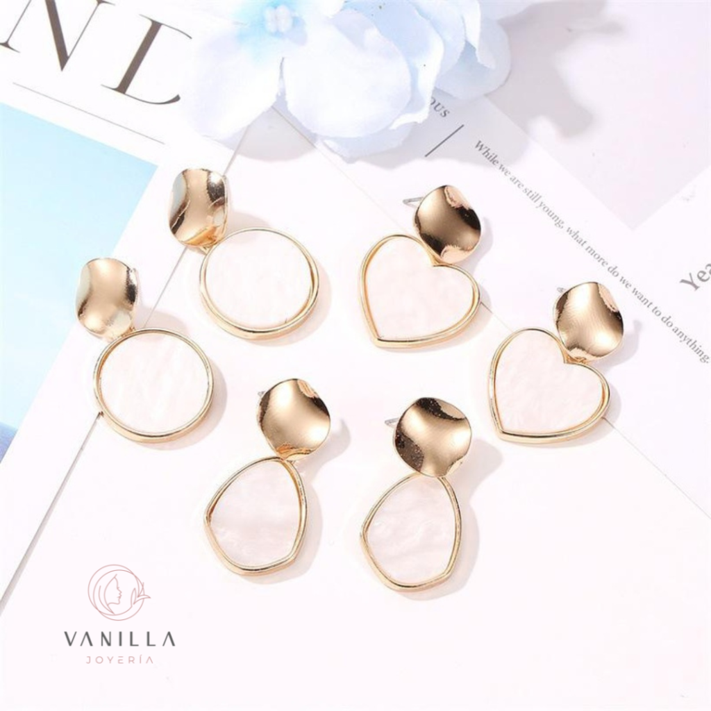 Aretes minimalistas